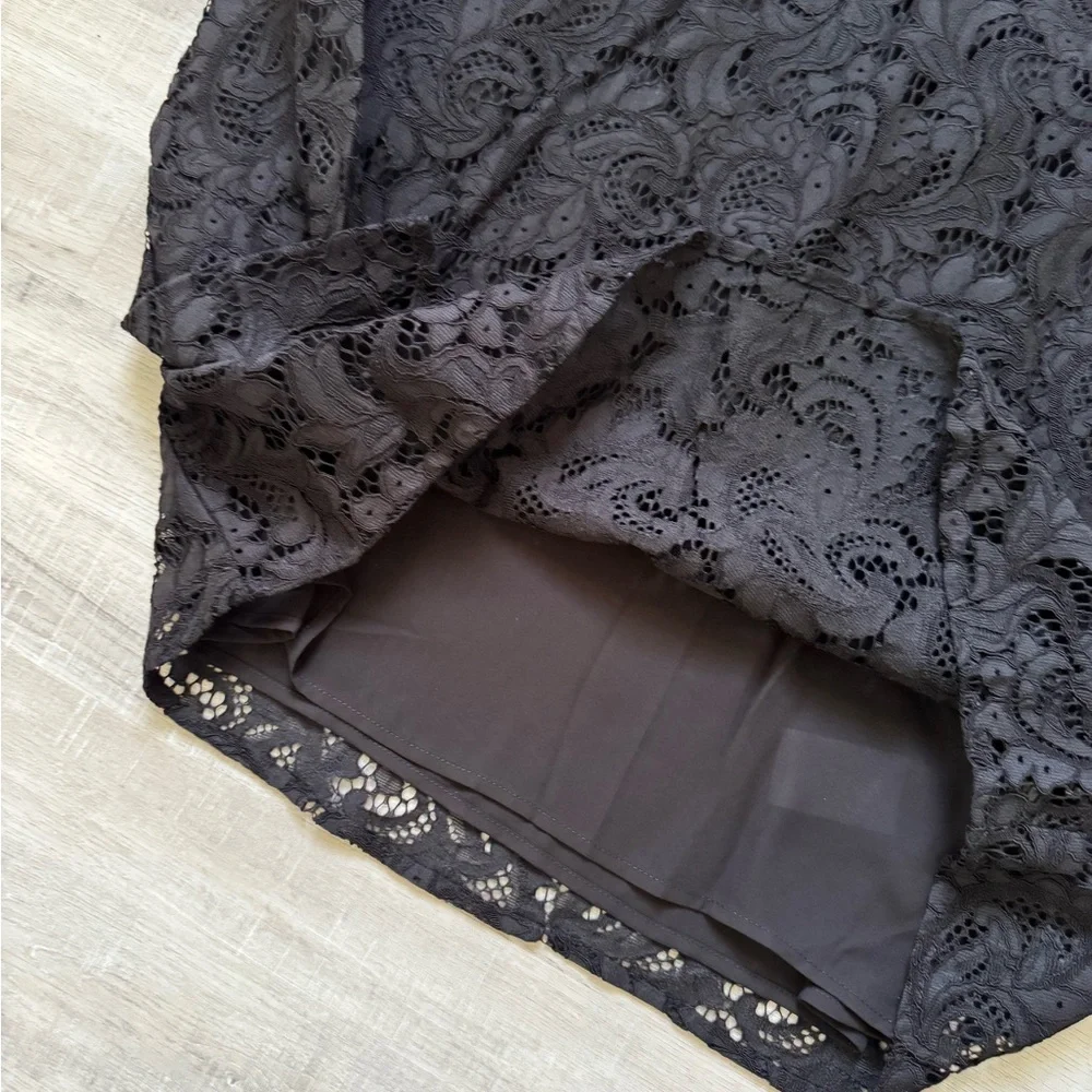 Express Women's Black Lace Top - Picture 5 of 5